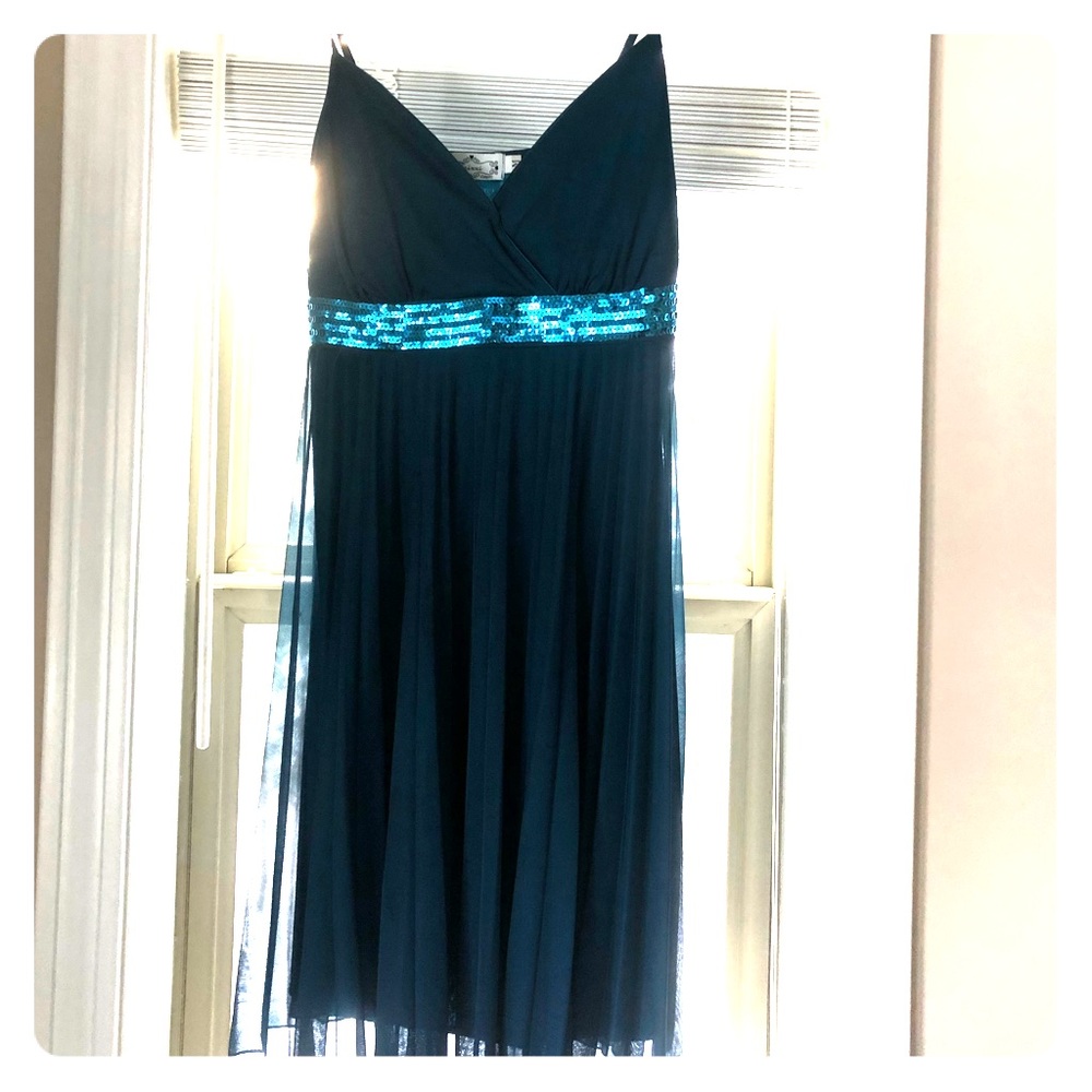 Semi-formal teal babydoll dress w/ sequin feature